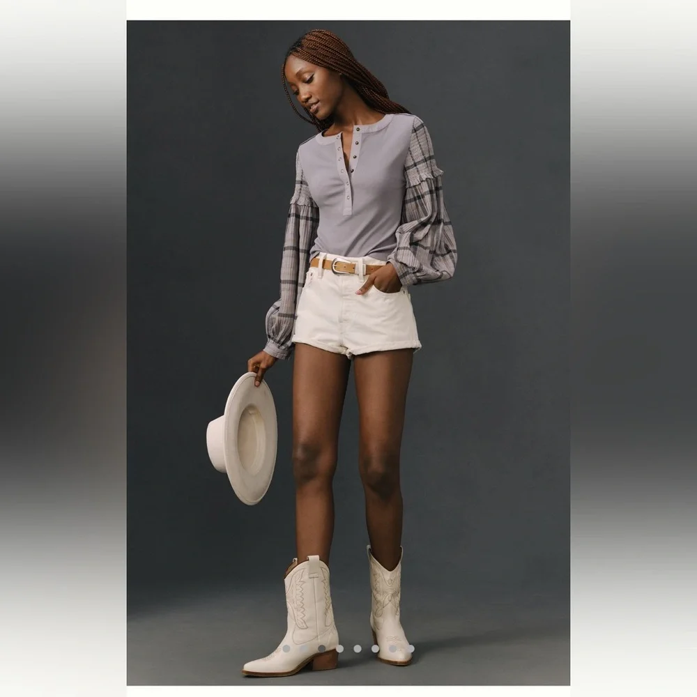 The Andie Ribbed Henley by Pilcro - Picture 3 of 8